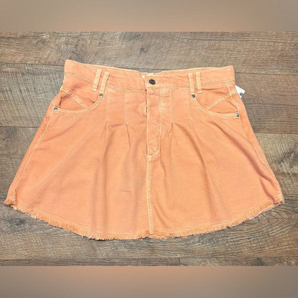 NWT Pilcro Anthropologie Pleated Micro Denim Skirt Size 12 - Picture 2 of 6